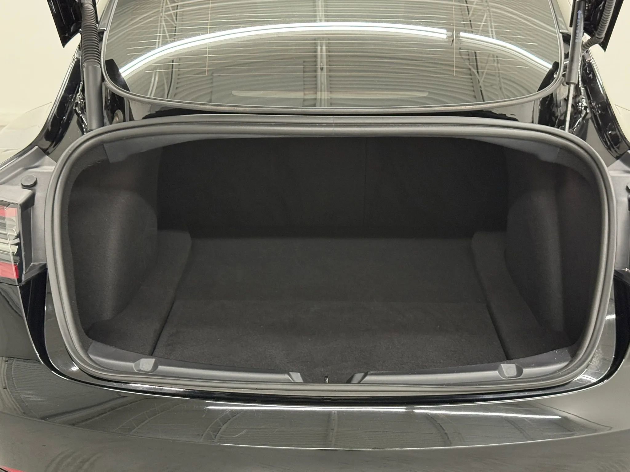 Used 2023 Tesla Model 3 Long Range AWD/4WD image 34