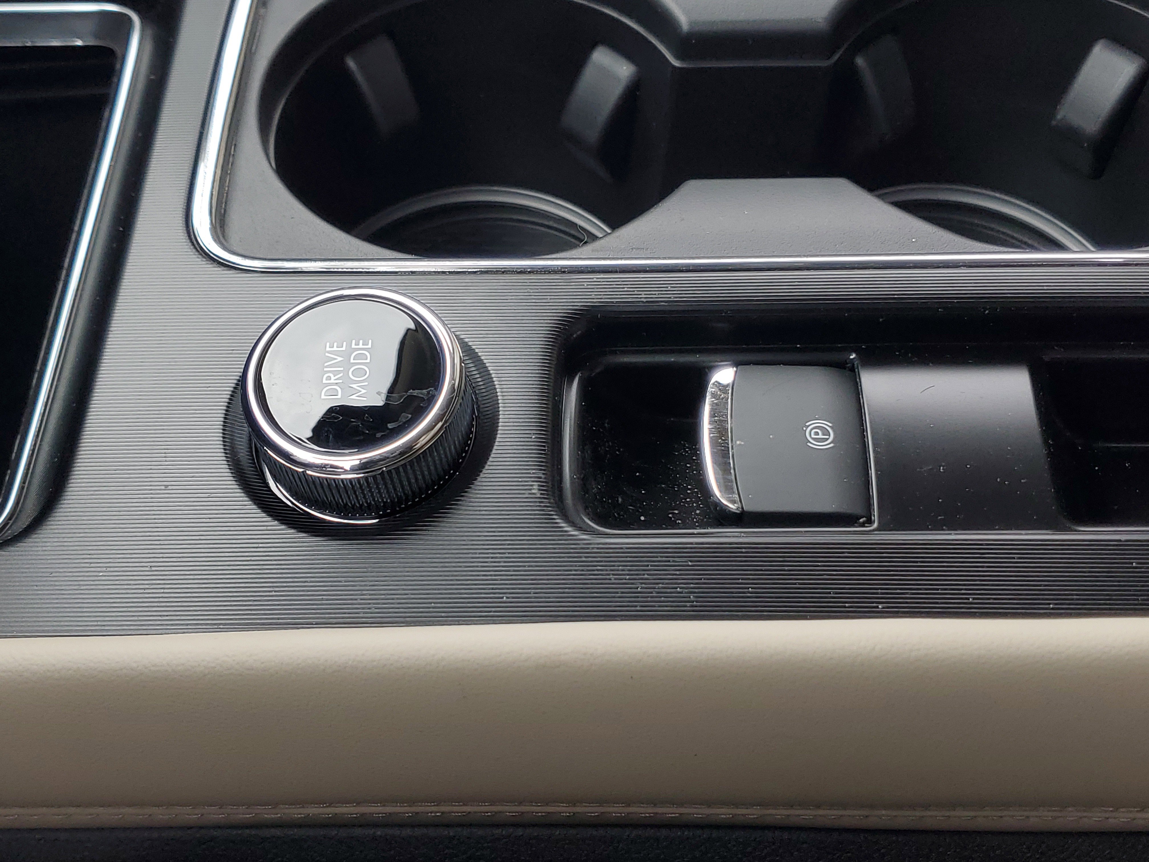 New 2026 Lincoln Corsair Premiere image 22