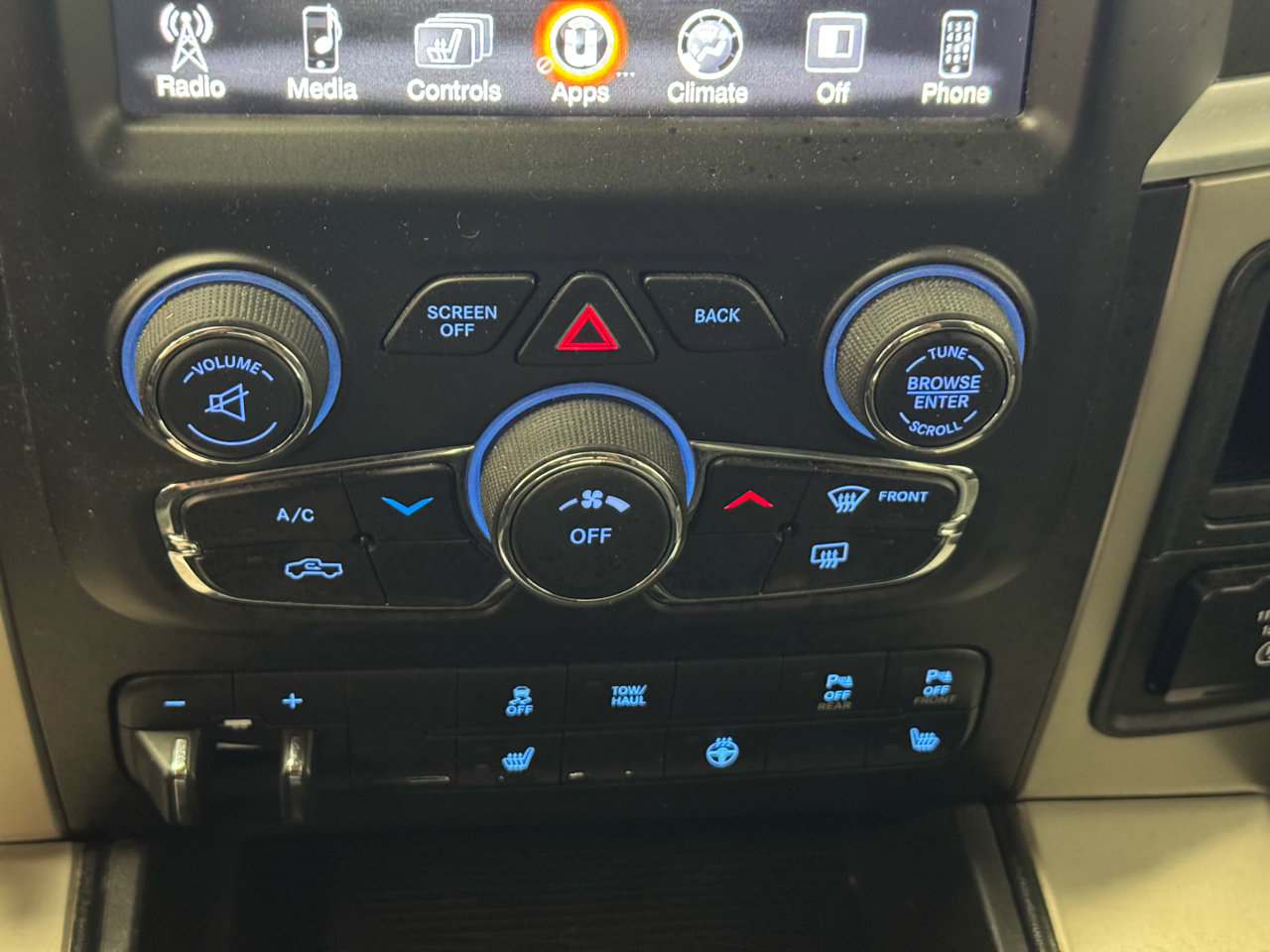 Used 2014 RAM 1500 Big Horn image 25