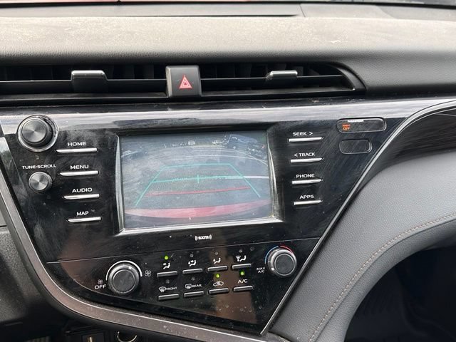 Used 2020 Toyota Camry LE FWD image 27