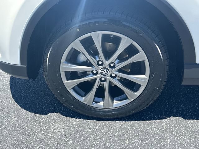 Certified 2018 Toyota RAV4 Limited AWD/4WD image 20