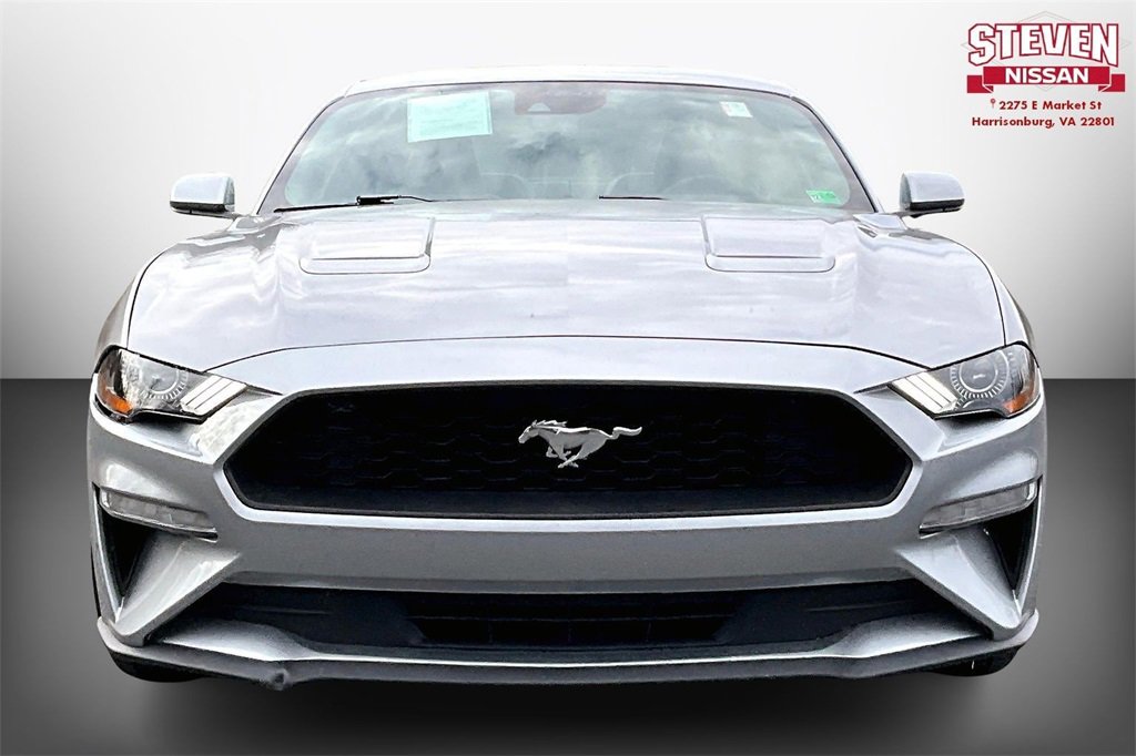 Used 2023 Ford Mustang Premium image 2
