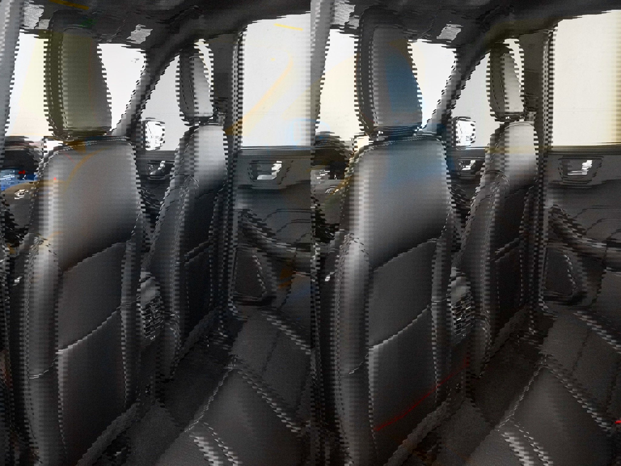 New 2025 Ford Escape ST-Line w/ Tech Pack #1 image 37