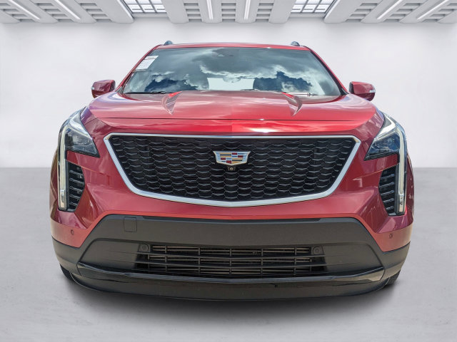 Used 2022 Cadillac XT4 Sport w/ Comfort Package FWD image 2