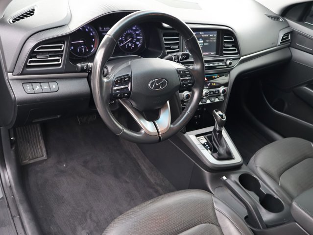 Used 2019 Hyundai Elantra Limited w/ Cargo Package FWD image 12