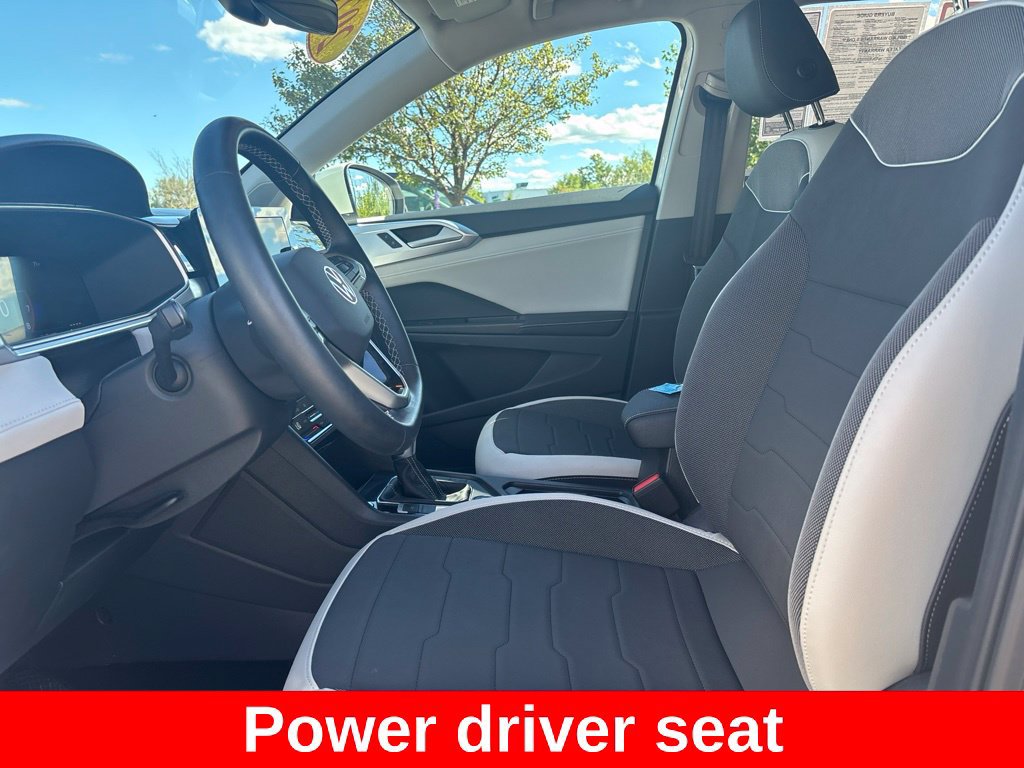 Used 2026 Volkswagen Taos SE AWD/4WD image 10