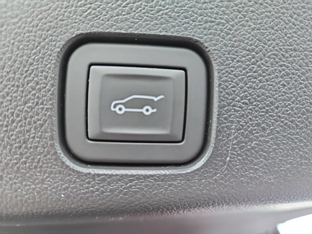 Certified 2026 Buick Enclave Sport Touring AWD/4WD image 12