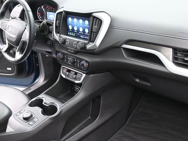 Used 2024 GMC Terrain SLT w/ Infotainment Package II image 28