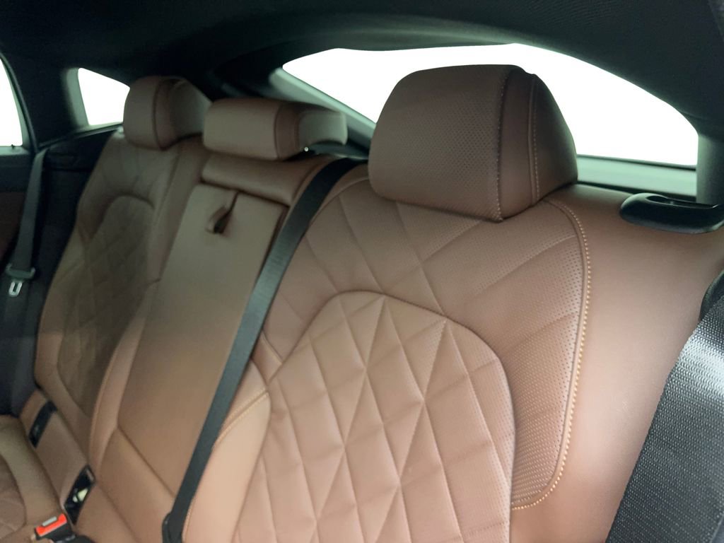Used 2023 BMW X6 xDrive40i w/ M Sport Package image 35