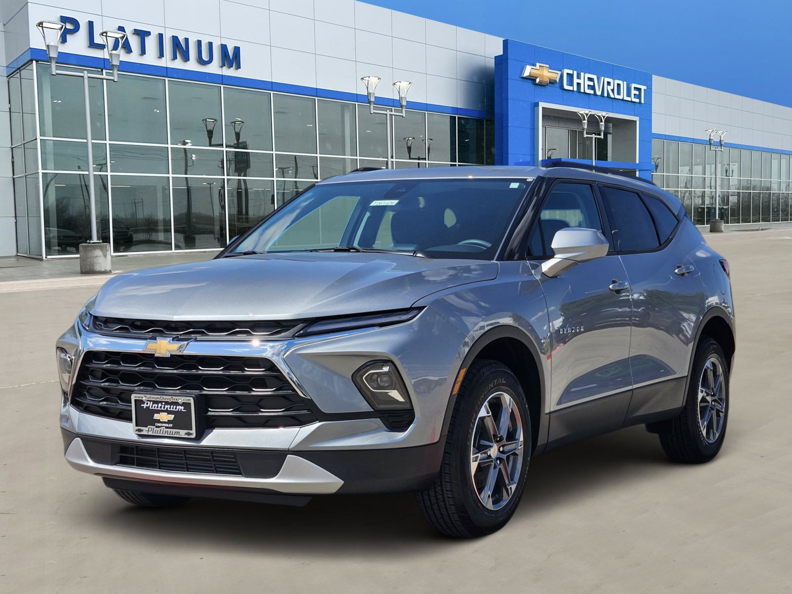 New 2026 Chevrolet Blazer LT w/ Convenience Package FWD image 2