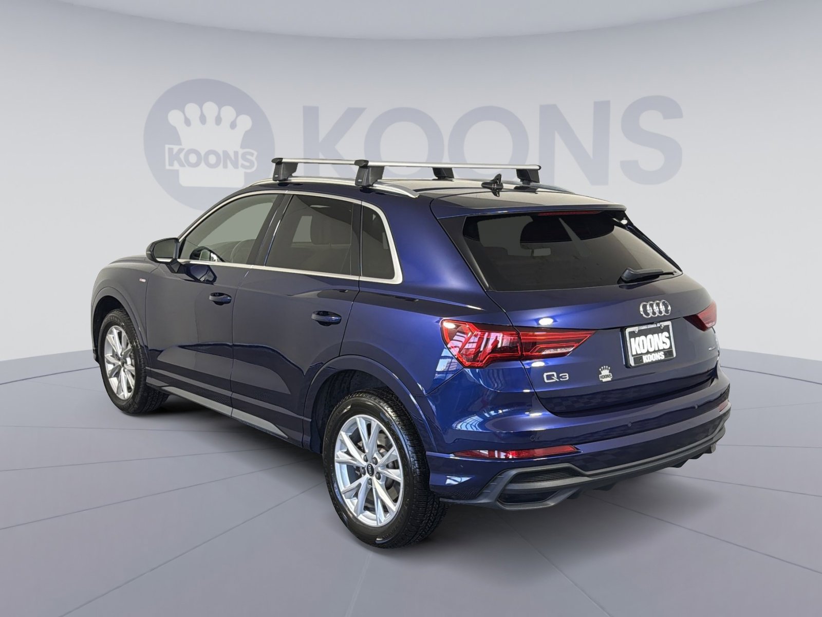 Used 2022 Audi Q3 2.0T Premium w/ Convenience Package image 4