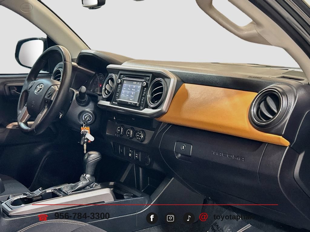 Used 2019 Toyota Tacoma SR5 RWD image 25