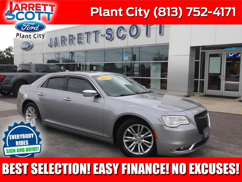 Used 2017 Chrysler 300 C