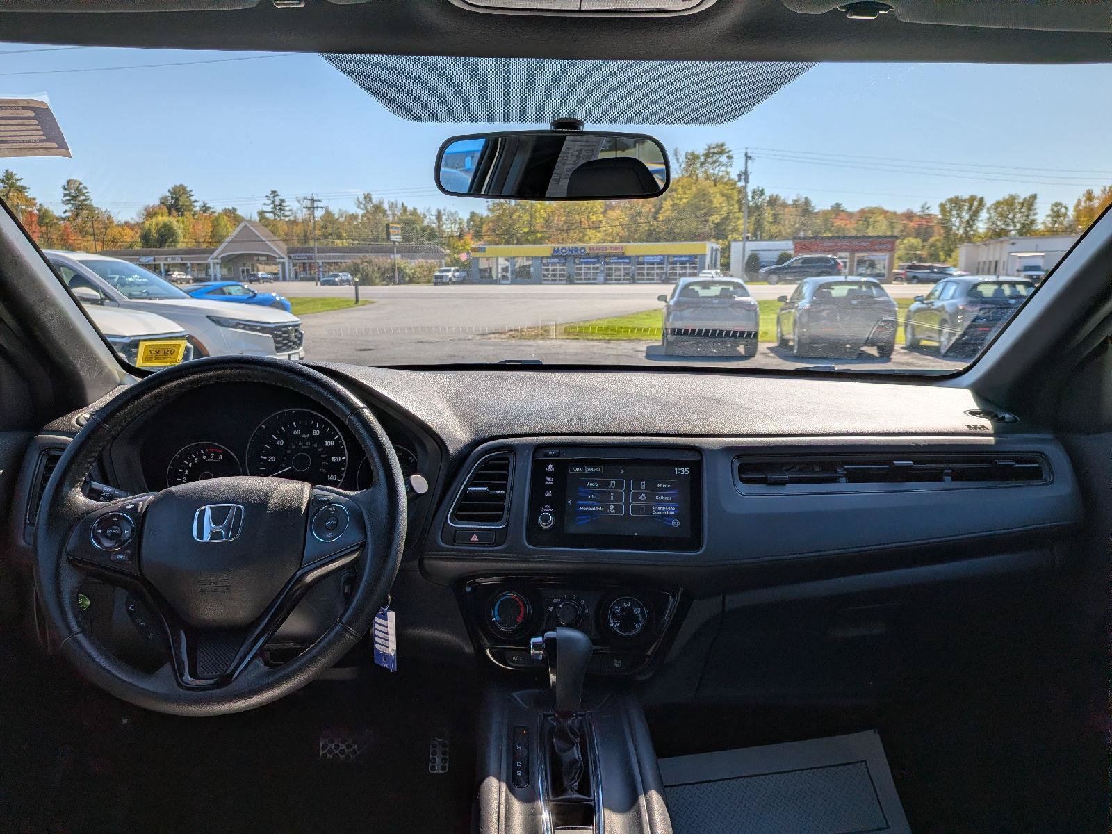 Certified 2022 Honda HR-V Sport image 25