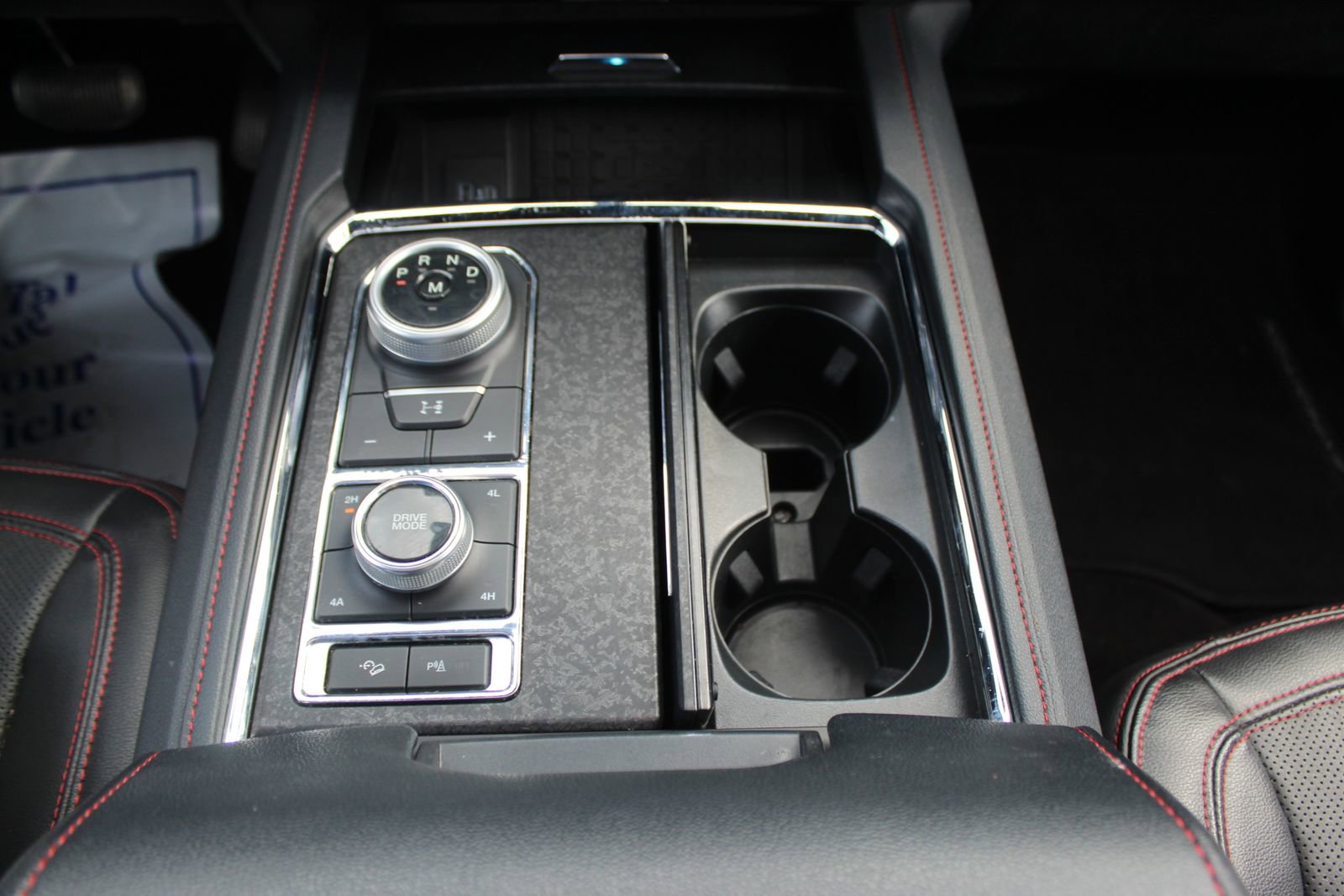 Used 2023 Ford Expedition Limited AWD/4WD image 33