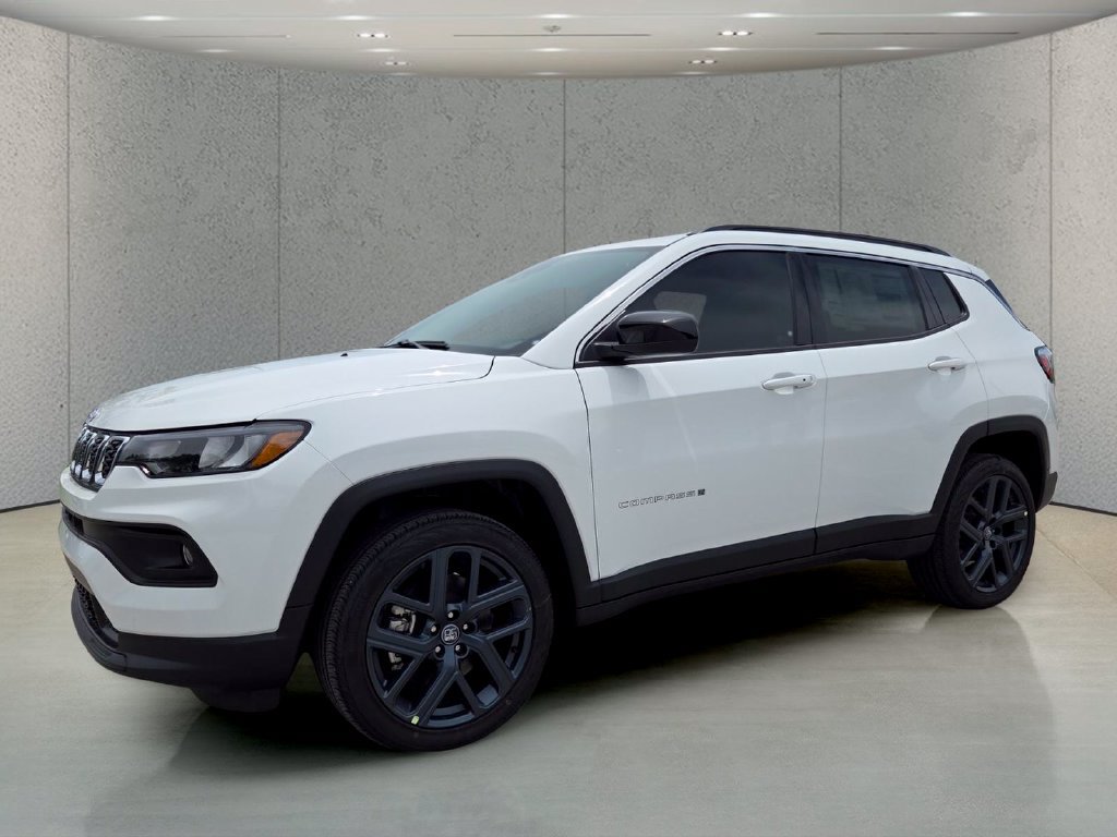 New 2026 Jeep Compass Latitude AWD/4WD image 10