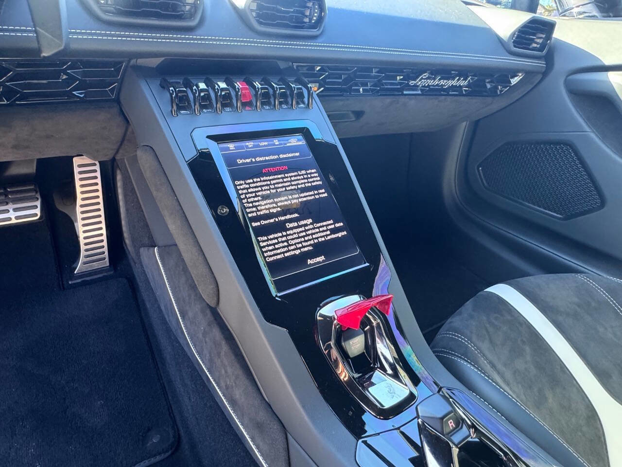 Used 2022 Lamborghini Huracan EVO image 73