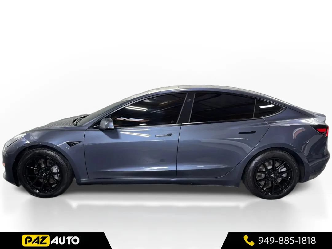 Used 2023 Tesla Model 3 Standard Range RWD image 2