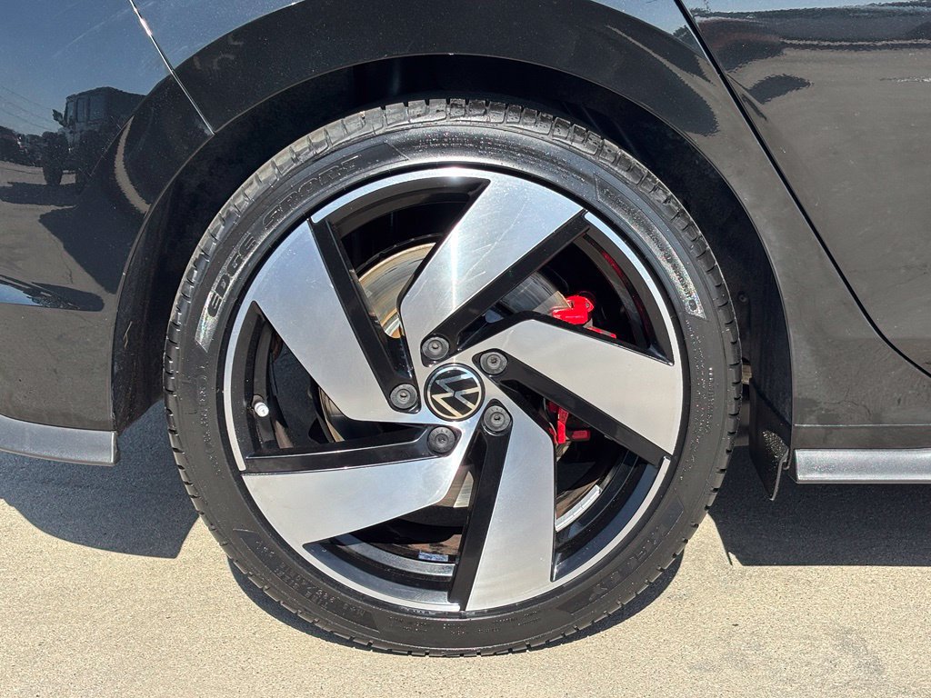 Used 2024 Volkswagen GTI S FWD image 27