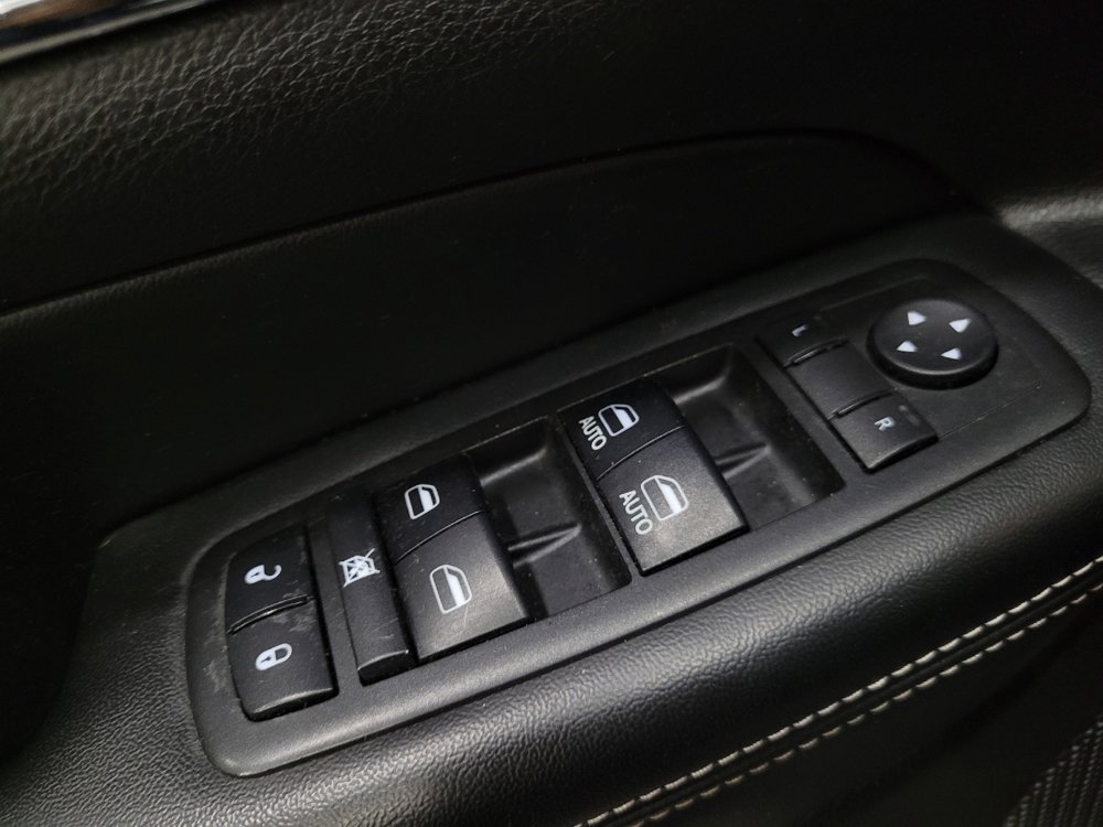 Used 2017 Jeep Grand Cherokee Limited AWD/4WD image 27