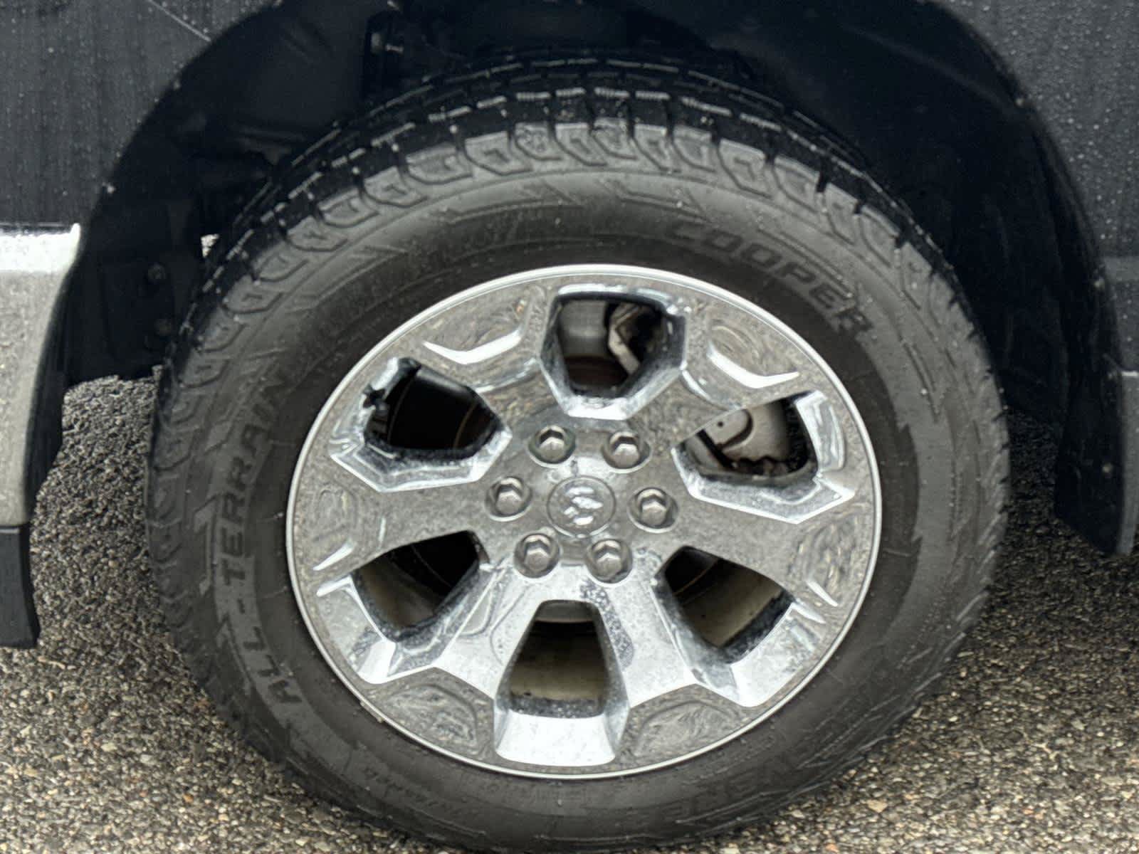 Used 2021 RAM 1500 Big Horn AWD/4WD image 11