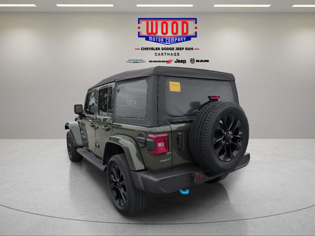 Used 2023 Jeep Wrangler Unlimited Sahara w/ Cold Weather Group AWD/4WD image 10