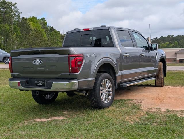 Used 2025 Ford F150 Lariat w/ Equipment Group 501A Mid image 3