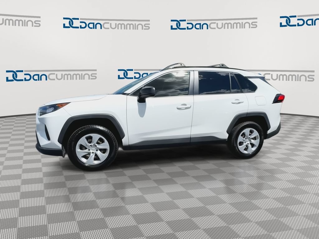 Used 2019 Toyota RAV4 LE AWD/4WD image 5