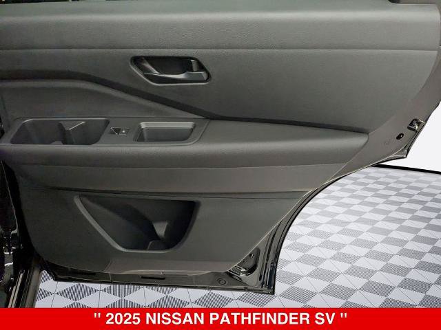 Certified 2025 Nissan Pathfinder SV AWD/4WD image 29