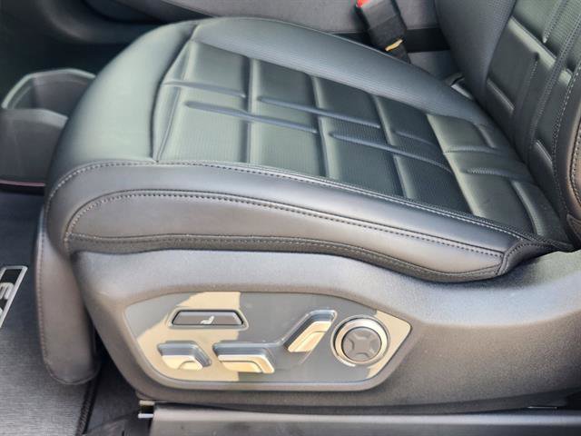 New 2026 Kia EV9 Land w/ Nightfall Edition Package image 17