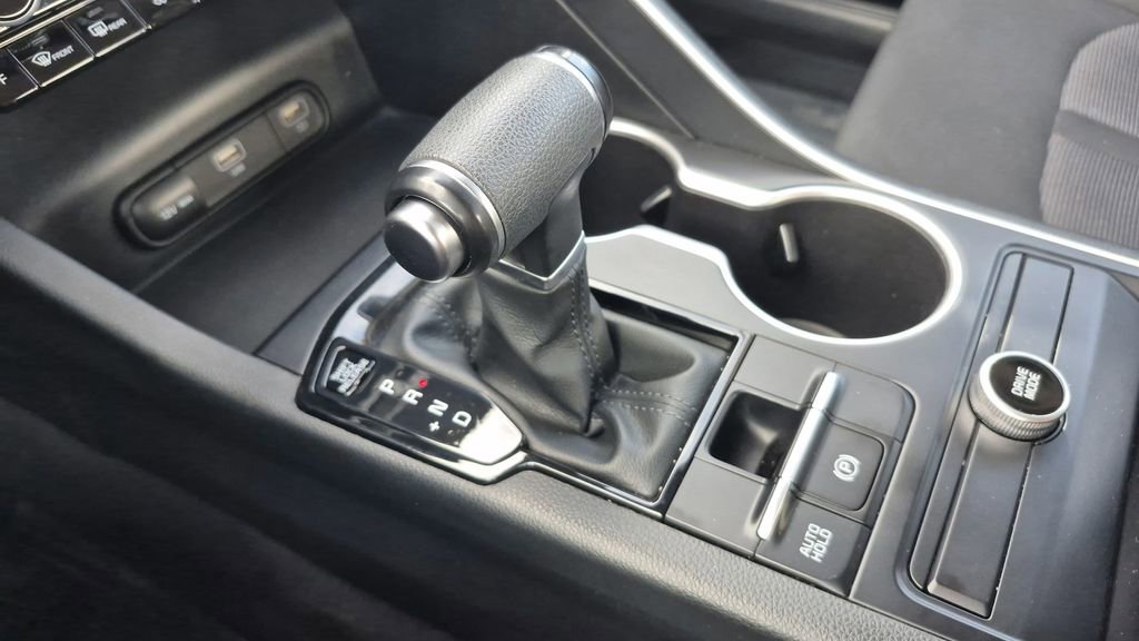 Used 2022 Kia K5 LXS image 24