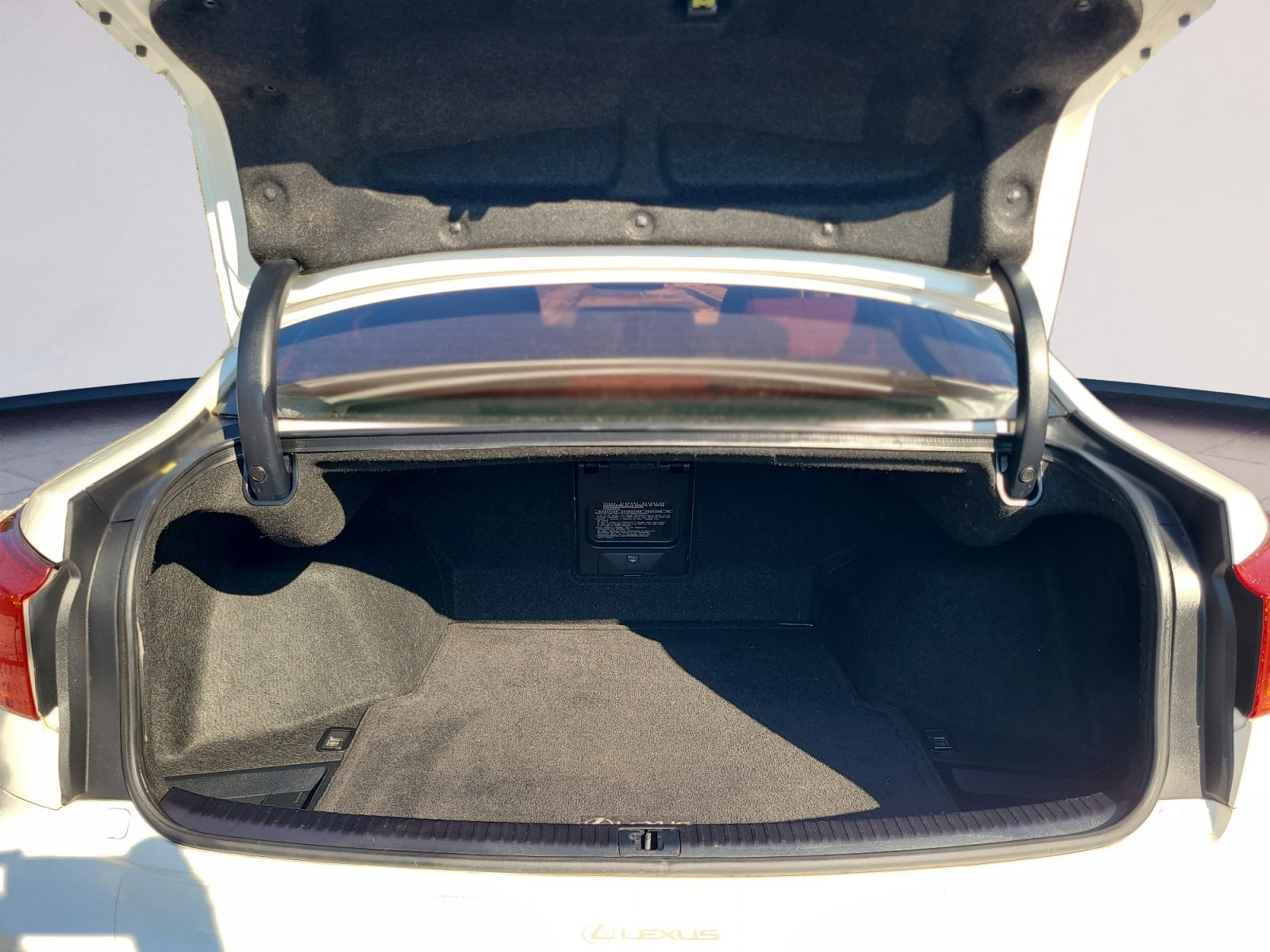 Used 2011 Lexus IS 250 image 20