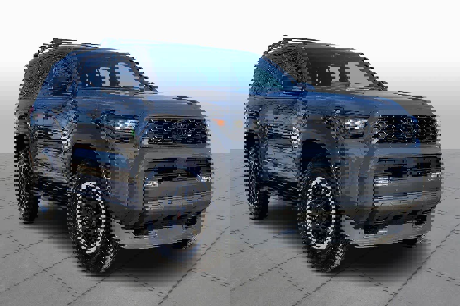 Used 2025 Toyota 4Runner TRD Off-Road Premium image 2