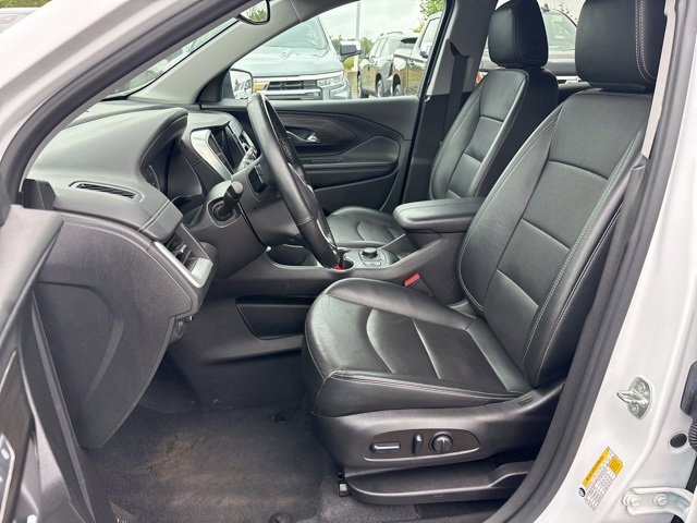 Used 2023 GMC Terrain SLT image 10