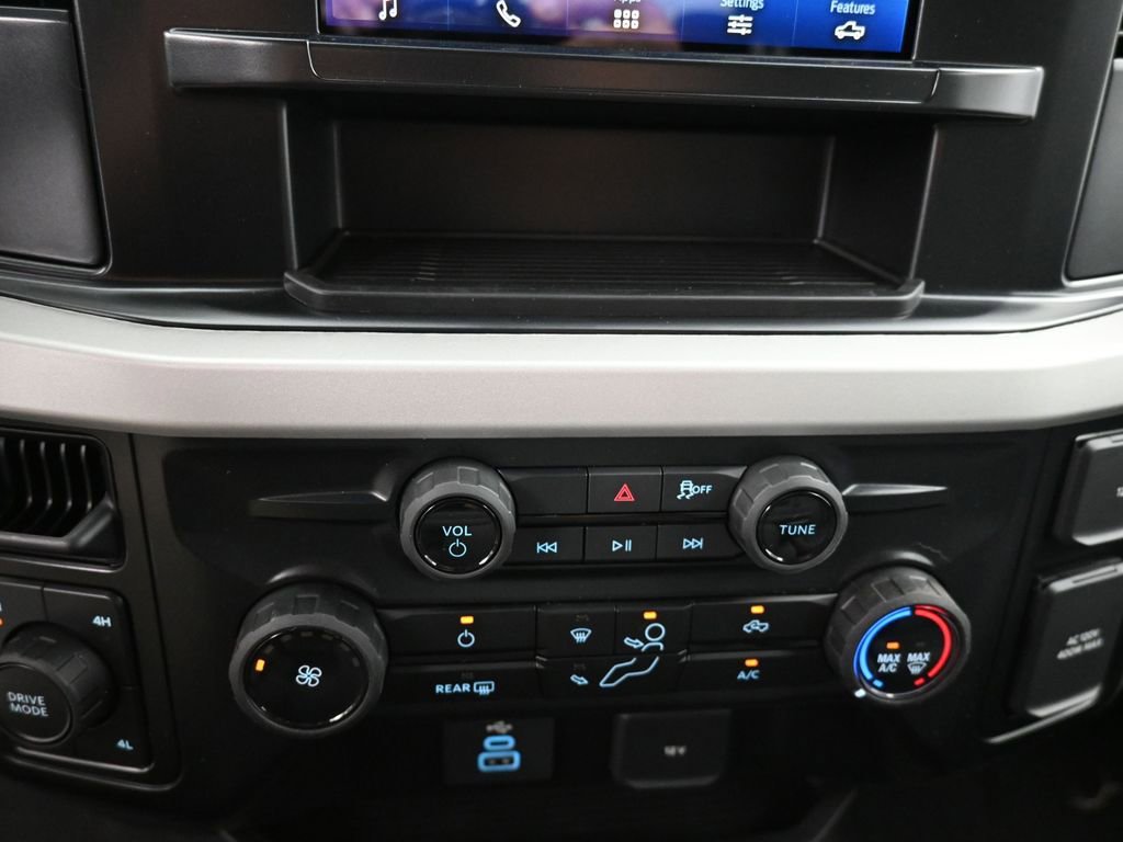 New 2026 Ford F350 XL w/ STX Appearance Package image 31