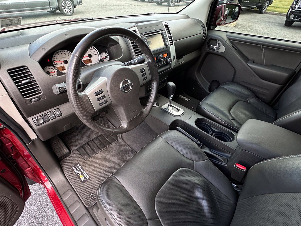 Used 2021 Nissan Frontier PRO-4X w/ Pro-4x Utility Package AWD/4WD image 22