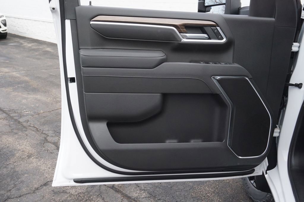 New 2026 Chevrolet Silverado 2500 LT w/ Trail Boss Package image 22