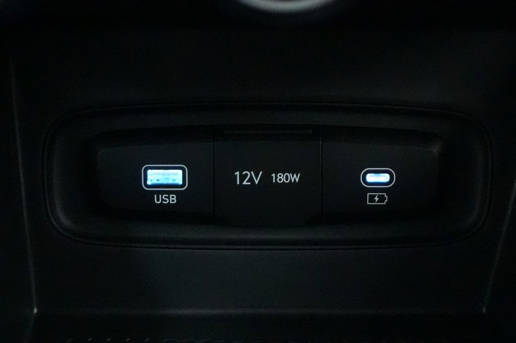 New 2026 Hyundai Venue SE image 27