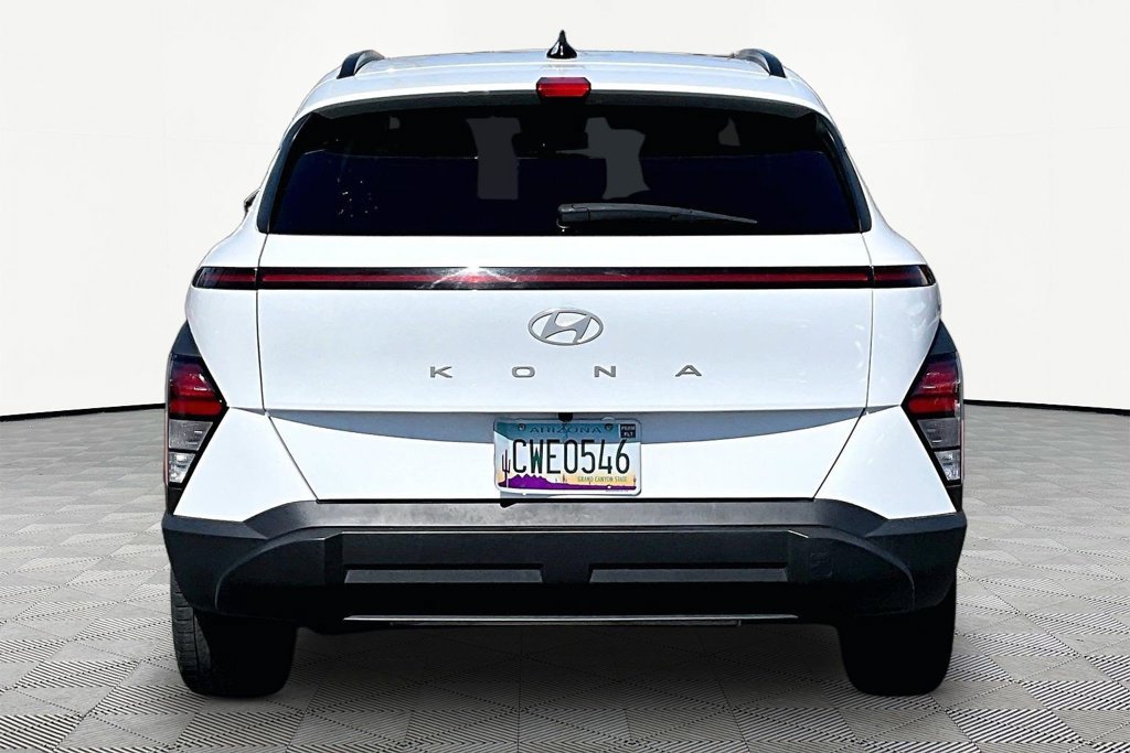 Certified 2025 Hyundai Kona SEL FWD image 5