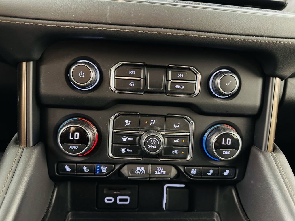Used 2021 Chevrolet Tahoe High Country RWD image 19