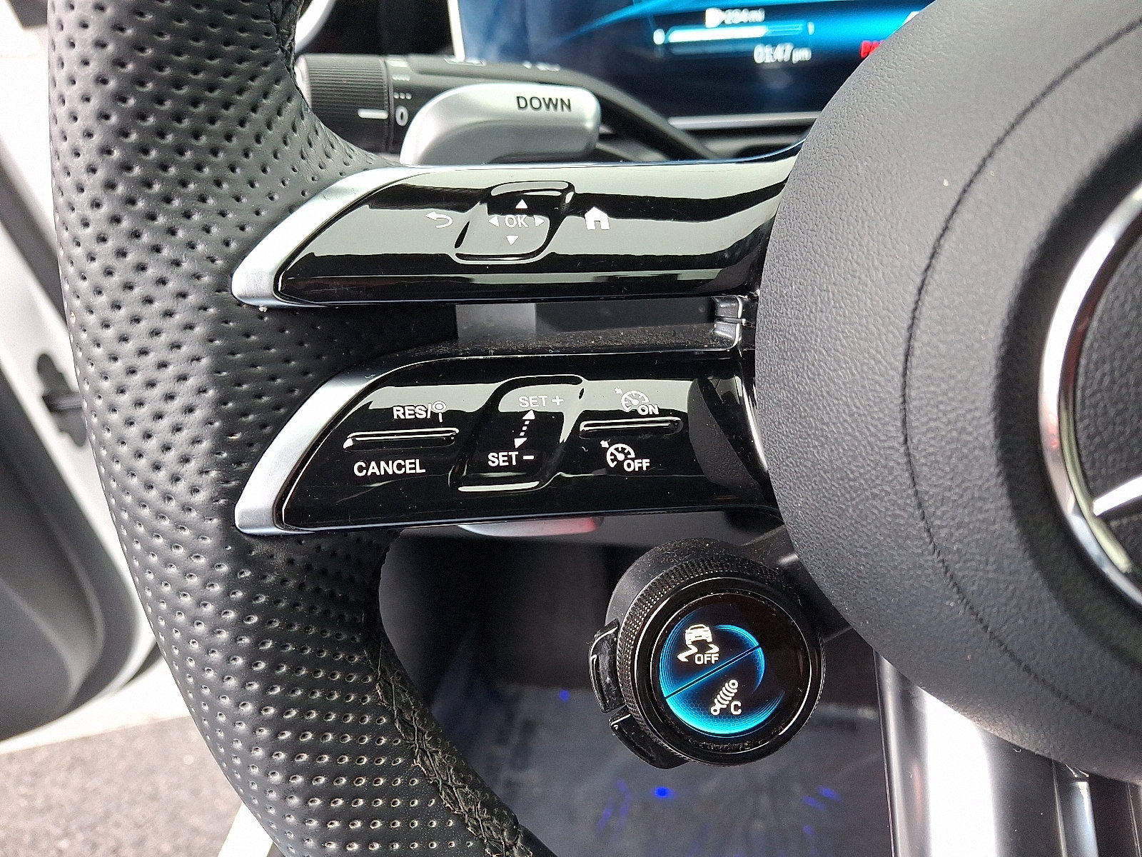 Used 2023 Mercedes-Benz C 43 AMG 4MATIC Sedan image 20