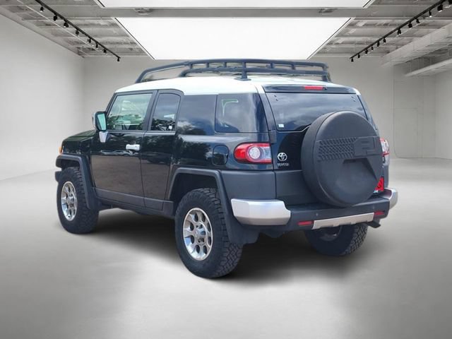 Used 2012 Toyota FJ Cruiser 4WD w/ Upgrade Pkg image 3