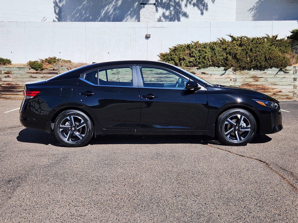 Used 2025 Nissan Sentra SV w/ All-Weather Package image 2