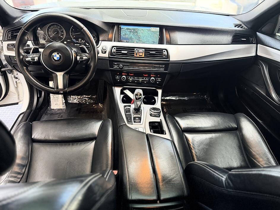 Used 2015 BMW 550i Sedan RWD image 6