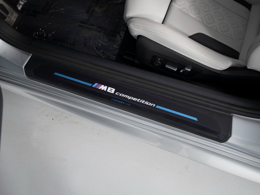 Used 2022 BMW M8 Competition image 15