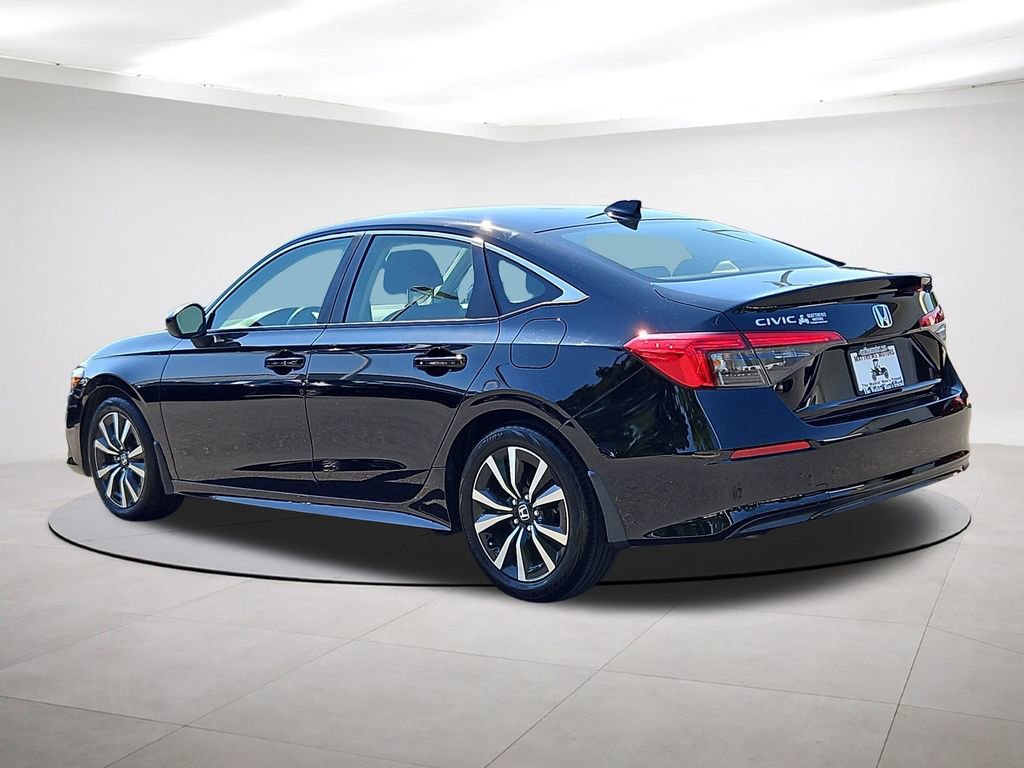 Used 2022 Honda Civic EX image 5