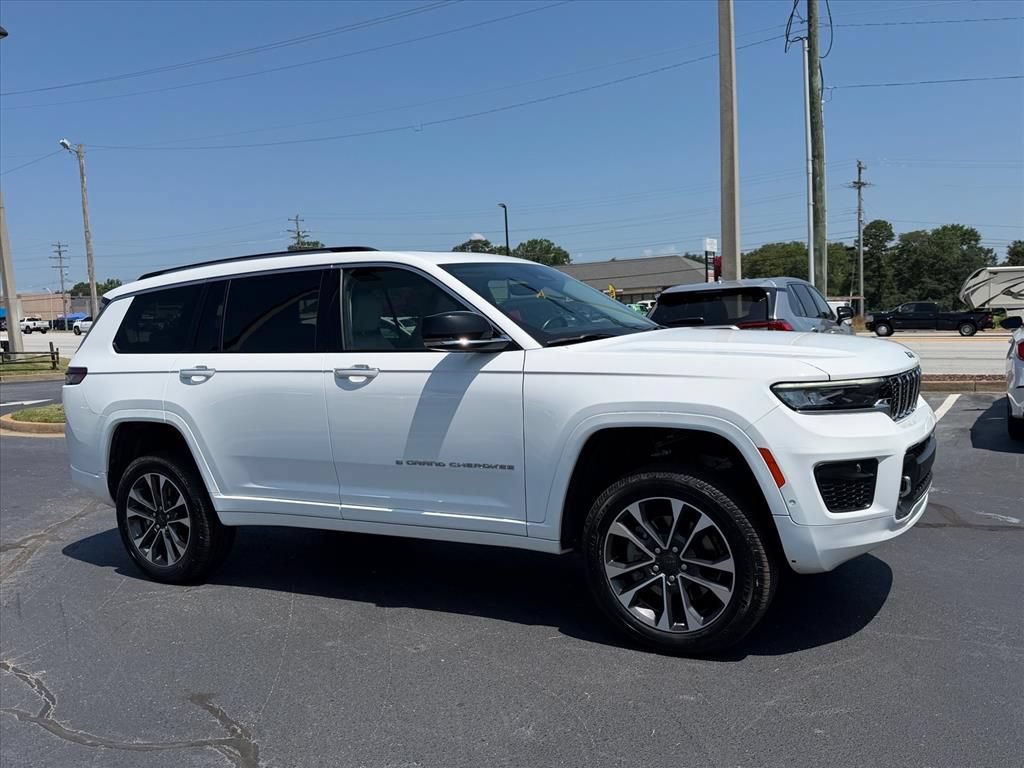 Used 2022 Jeep Grand Cherokee L Overland AWD/4WD image 1
