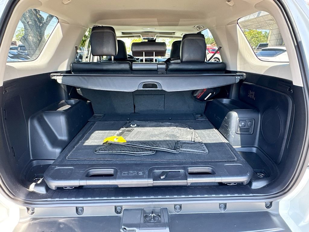 Used 2023 Toyota 4Runner Limited RWD image 28