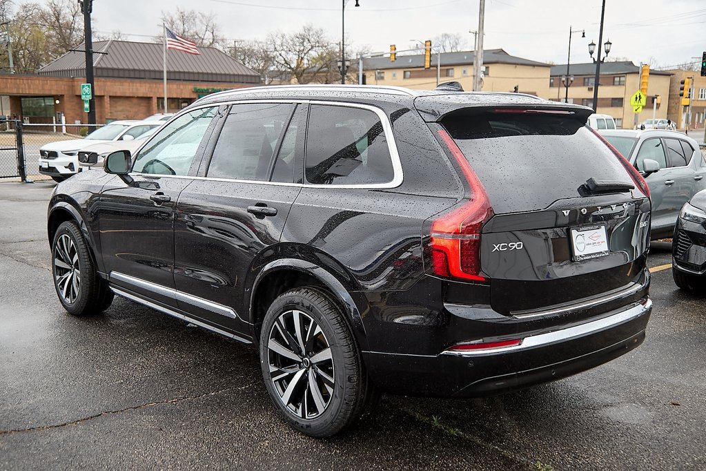 New 2025 Volvo XC90 B6 Core w/ Protection Package Premier image 7
