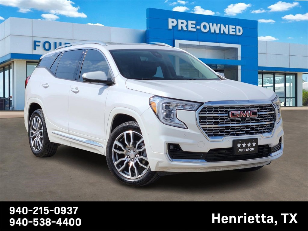 Used 2022 GMC Terrain Denali w/ Denali Premium Package
